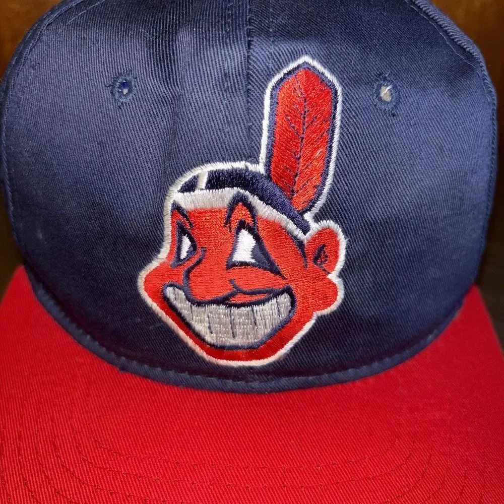 VTG Cleveland Indians Chief Wahoo New Era KMG‎ 90s Pro Model Youth Snapback Hat